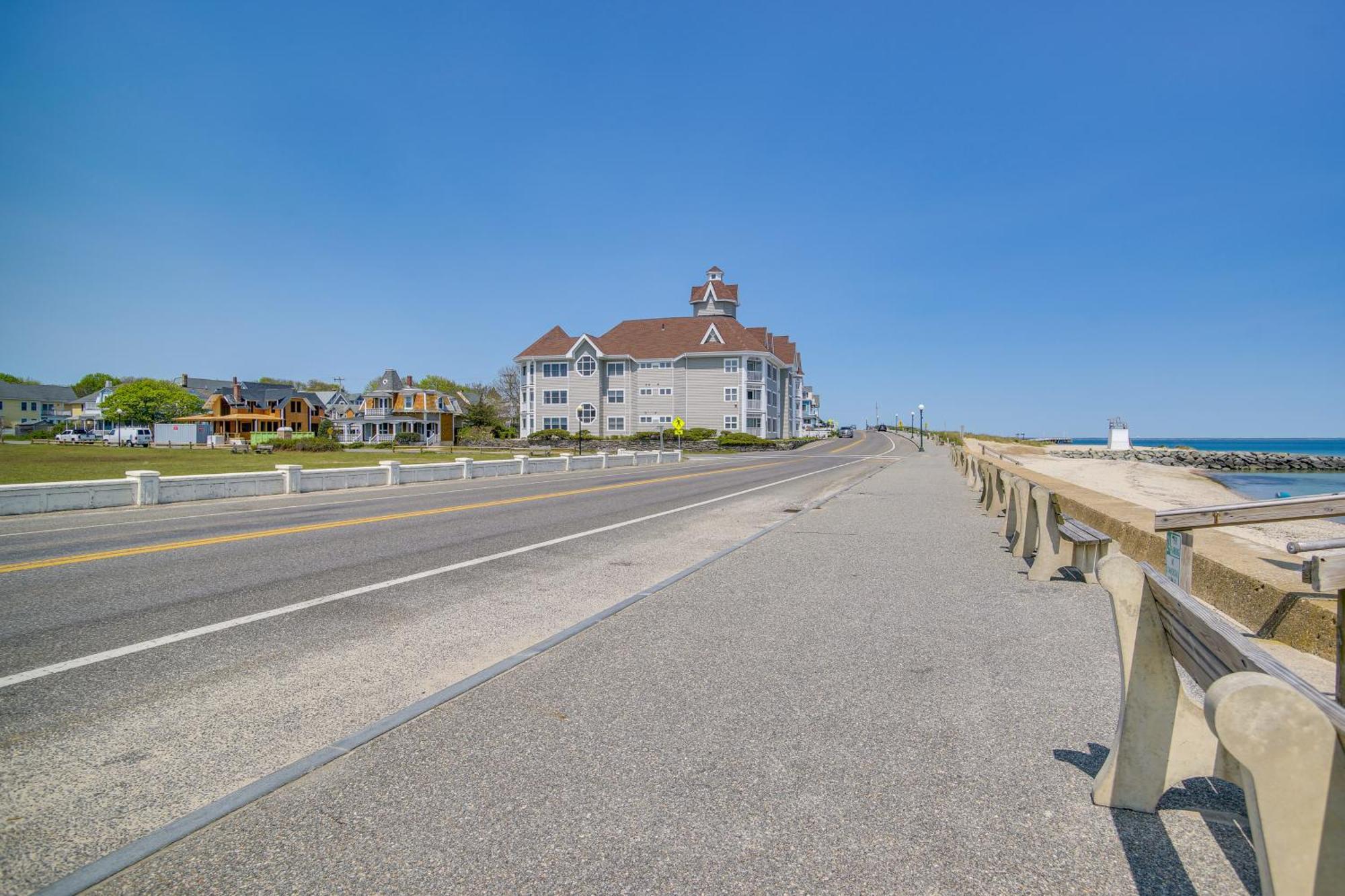 Breezy Oak Bluffs Condo - Steps To Inkwell Beach! Eksteriør bilde