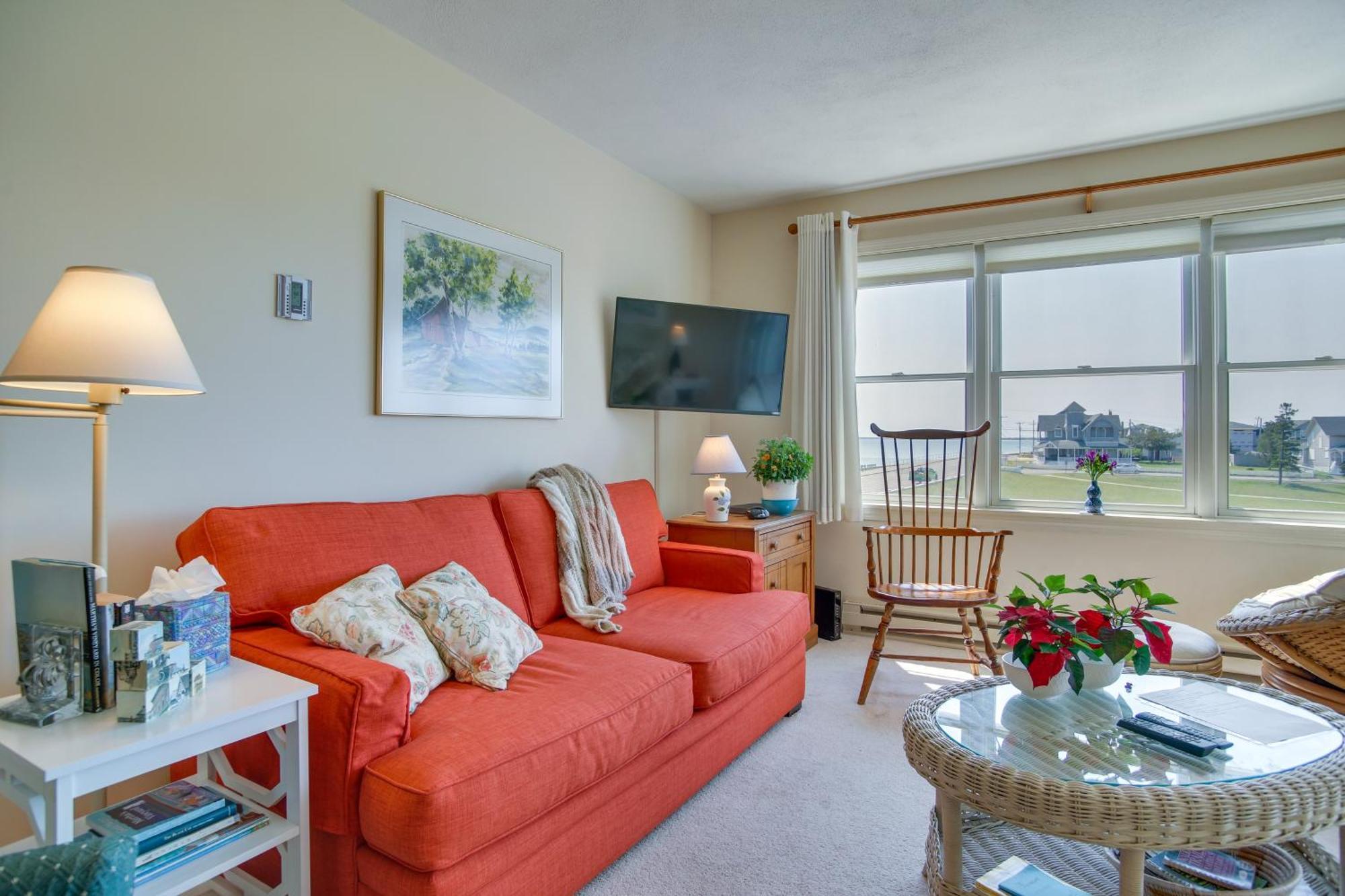 Breezy Oak Bluffs Condo - Steps To Inkwell Beach! Eksteriør bilde